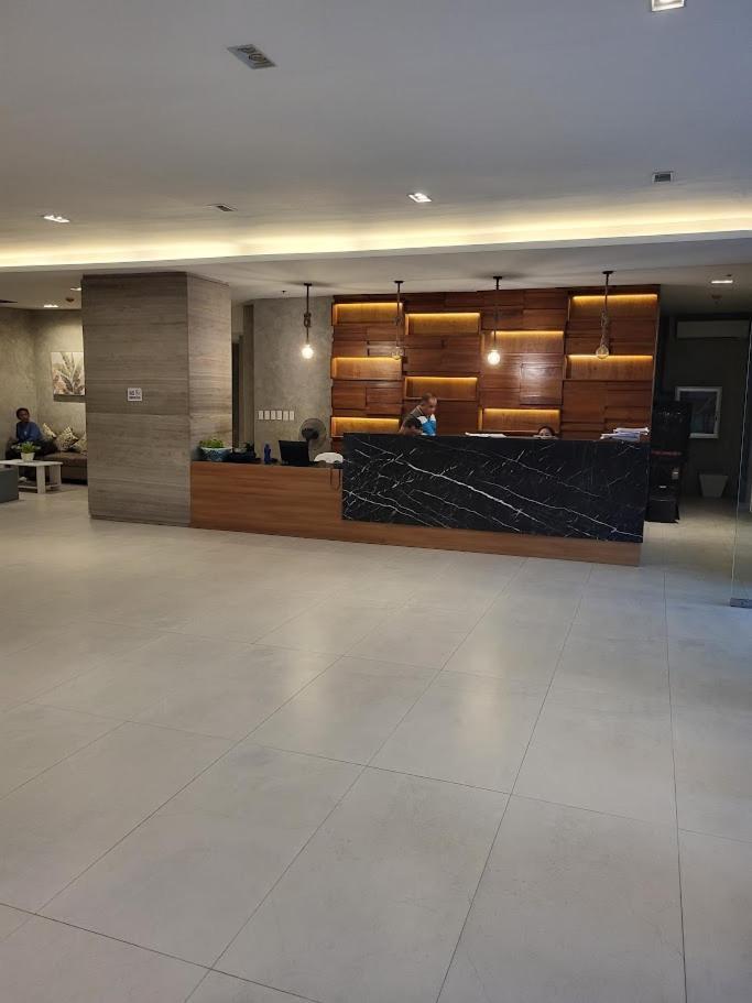 Modern & Comfy Studio - Steps From Ayala Mall, Cebu City Kültér fotó